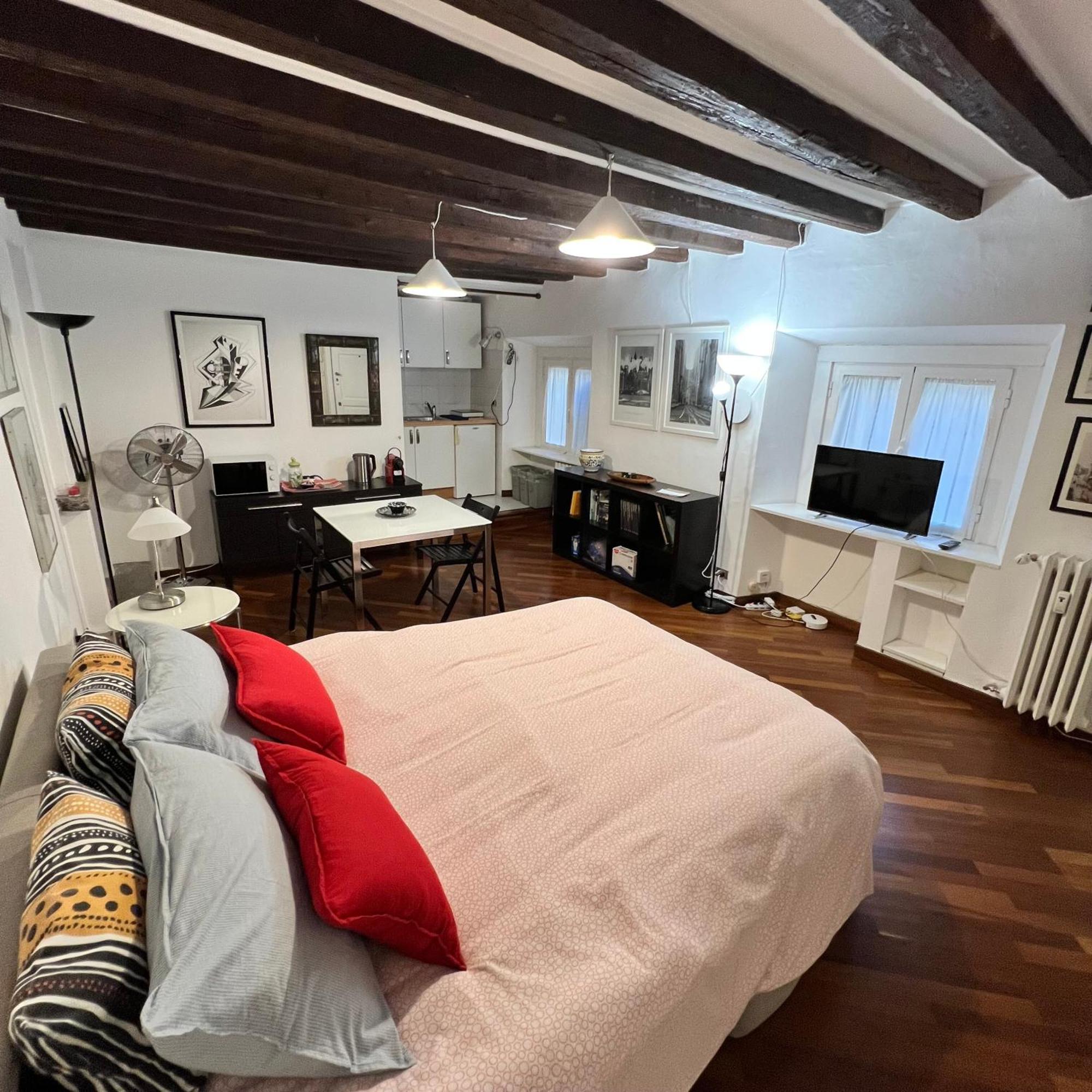 Nerino 8 Charme Appartement *